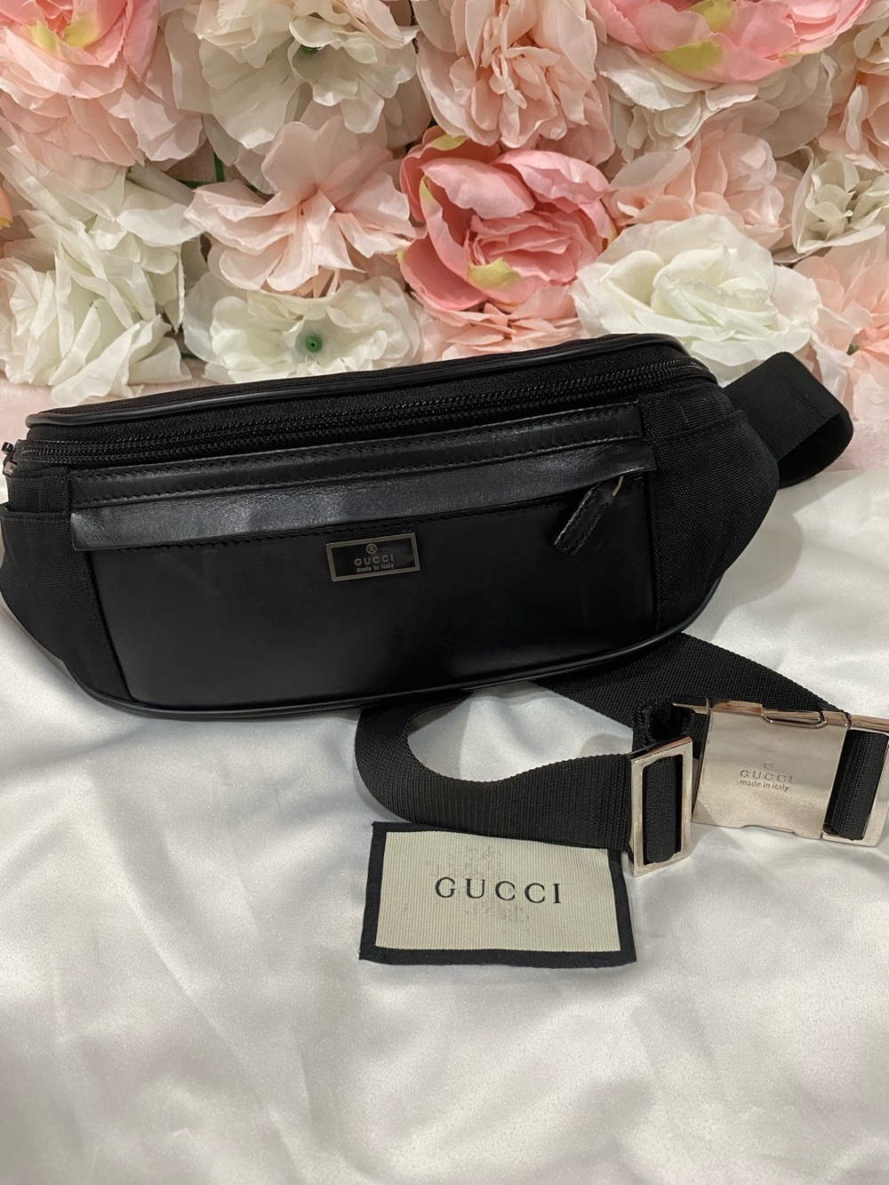 GUCCI Black Belt Bag